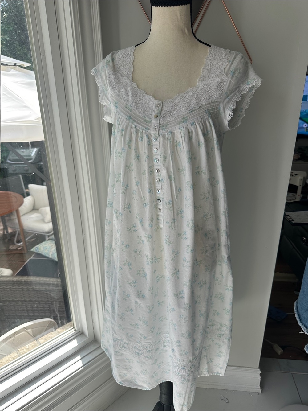 EILEEN WEST Cottagecore Lace Nightgown Dress Light Blue Floral Print Size XS